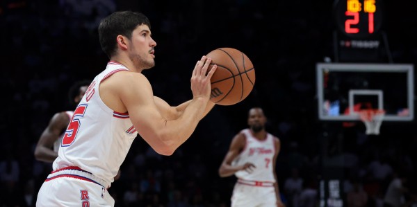 乐鱼体育网址-狂轰26+7+2！请让谢泼德首发，阿门赛后说出优点，还提到了杜兰特